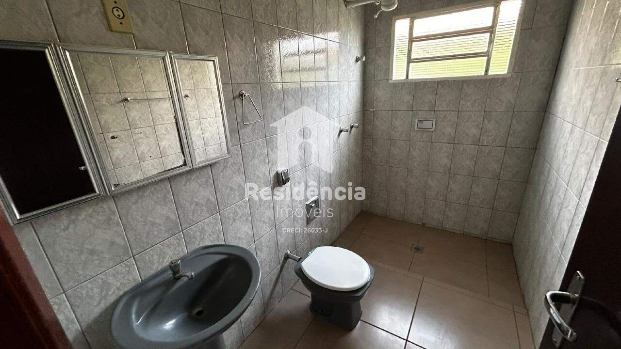 Casa para aluguel no Jardim São Domingos (Chácaras São Domingos): 