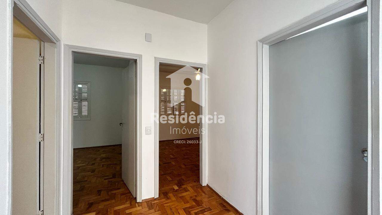 Casa para aluguel no Centro: 