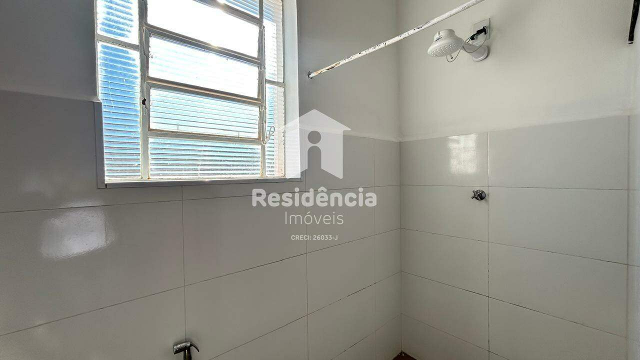 Casa para aluguel no Centro: 