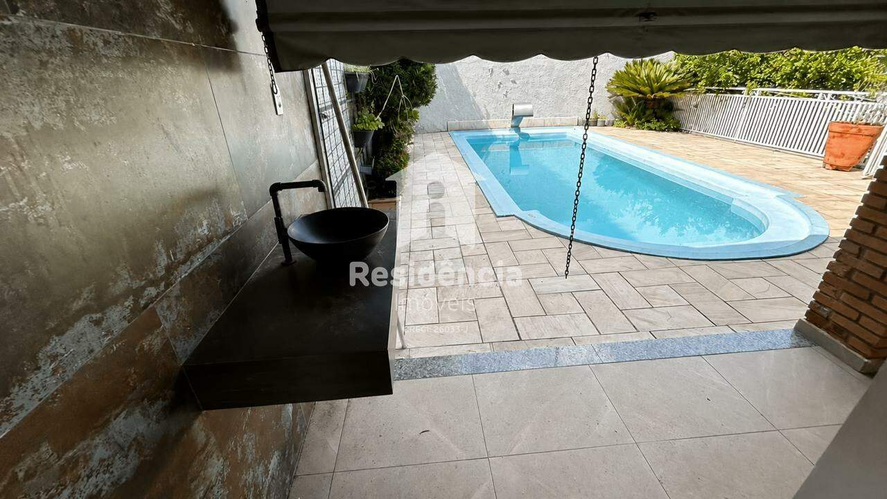 Casa para aluguel no Jardim Alvorada: 