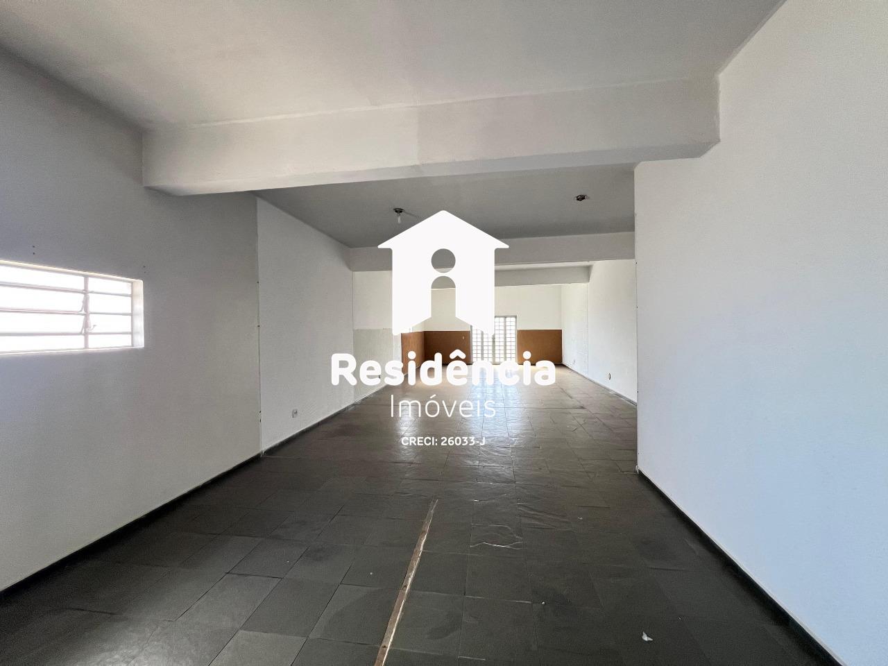 Prédio para aluguel no Centro: 