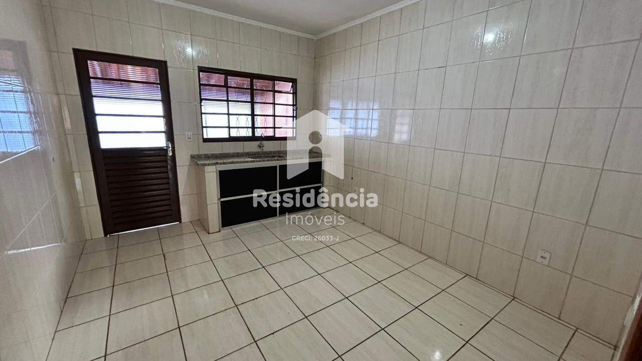 Casa para aluguel no Residencial Samambaia: 