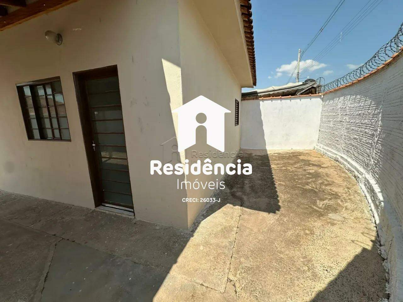 Casa para aluguel no Jardim Santa Luzia: 