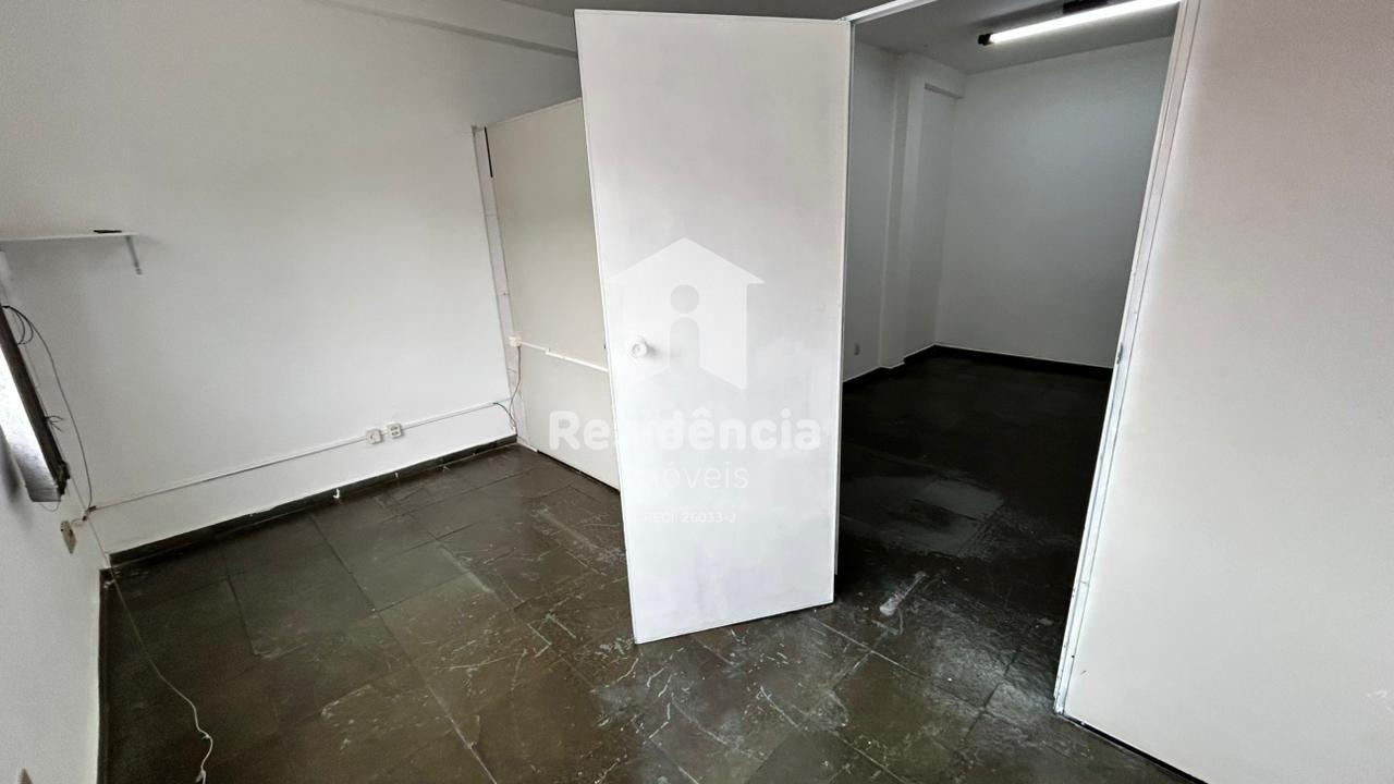 Sala para aluguel no Centro: 