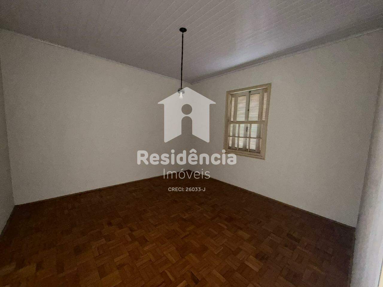 Casa para aluguel no Centro: 