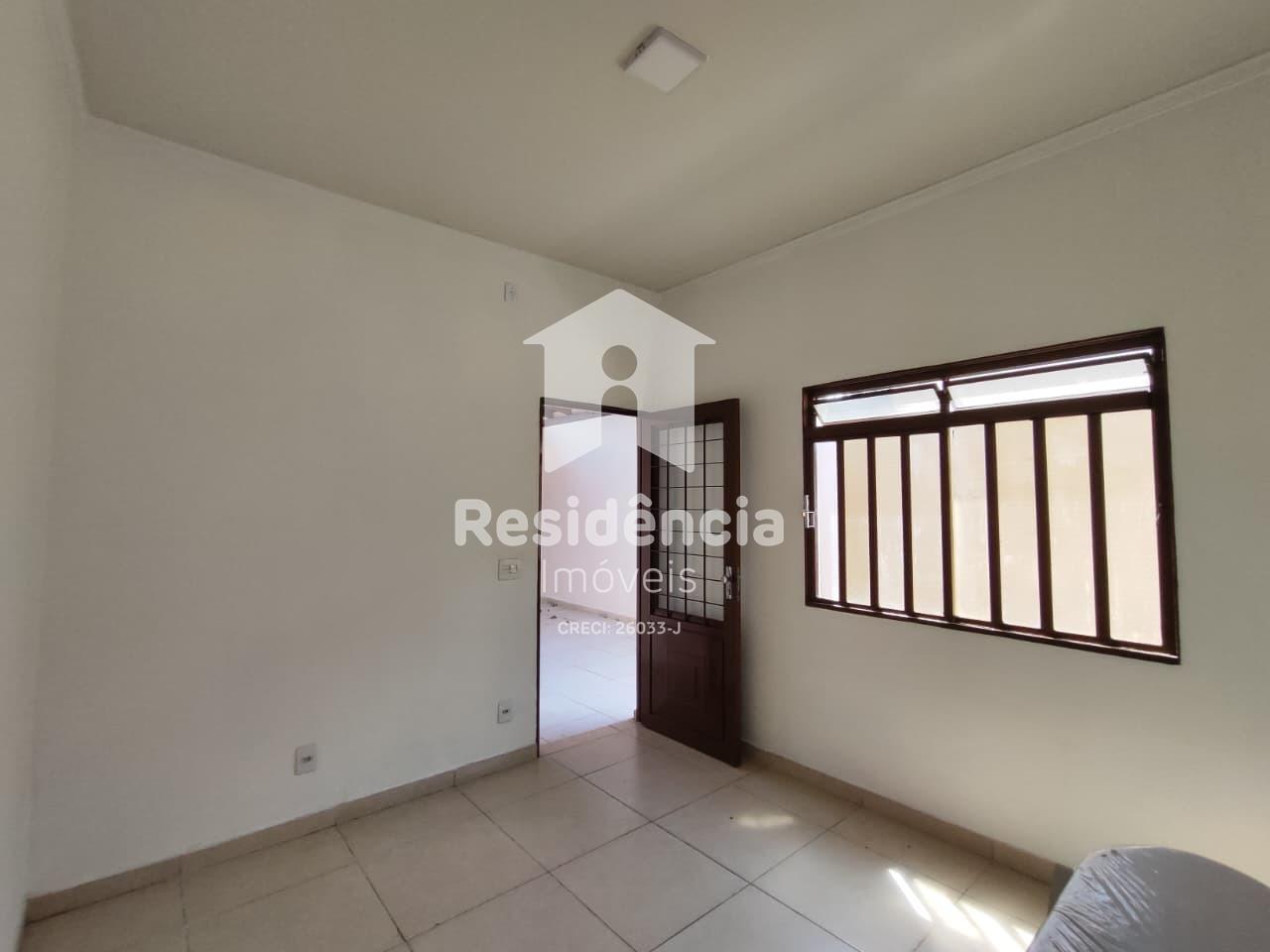 Casa para aluguel no Conjunto Habitacional Gilberto Rossetti: 