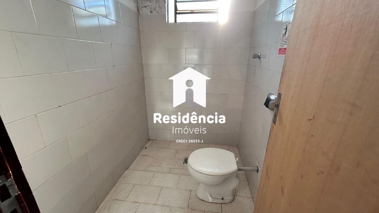 Comercial para aluguel no Jardim Chico Piscina: 