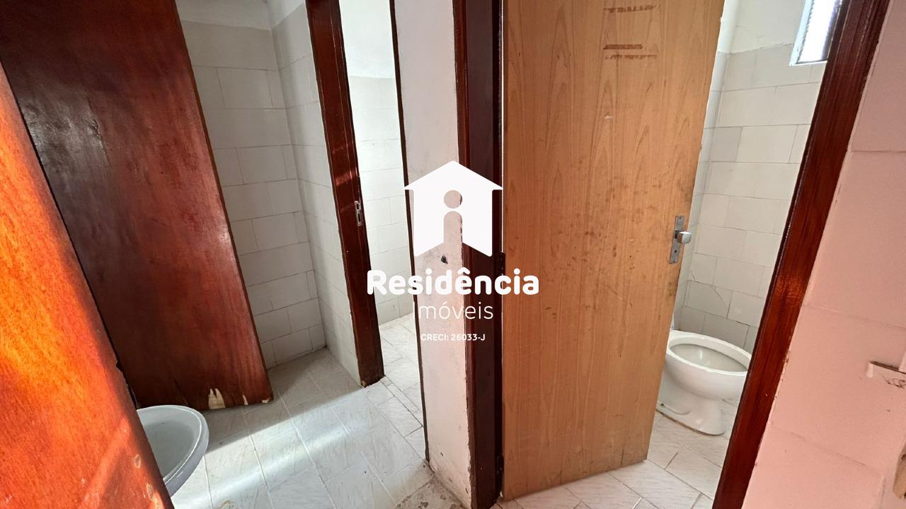 Comercial para aluguel no Jardim Chico Piscina: 