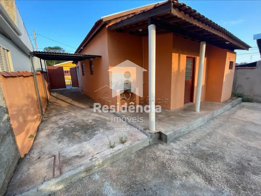 Casa para aluguel no Vila Santa Rosa: 