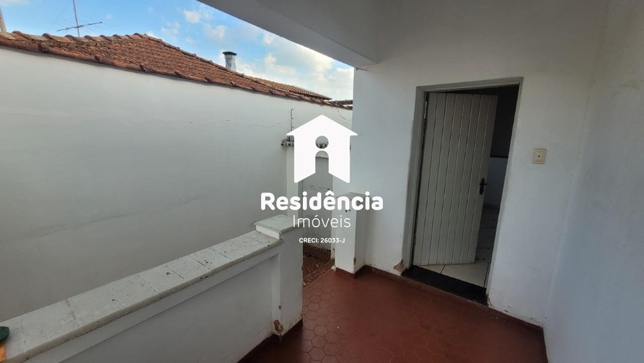 Casa à venda no Centro: 