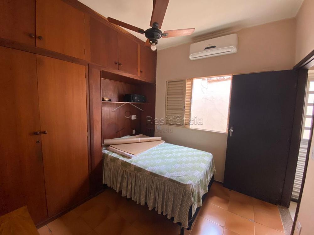 Casa à venda no Centro: 