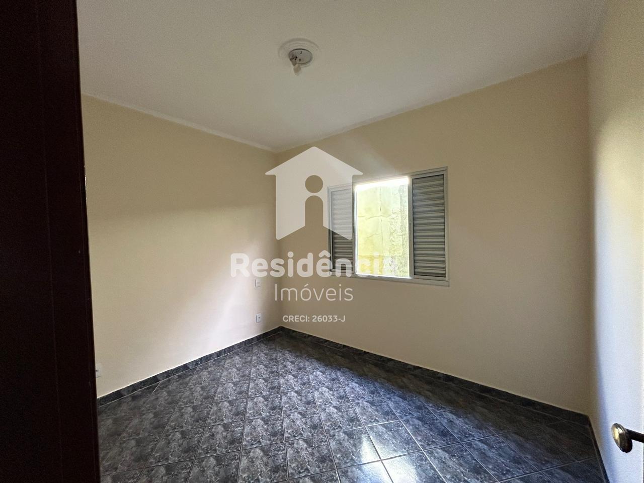 Casa para aluguel no Jardim Riachuelo: 