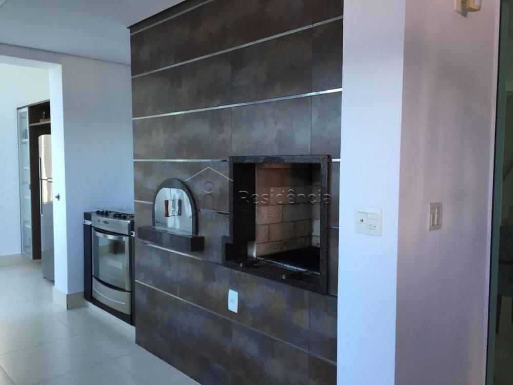 Casa à venda no Jardim Lavínia: 