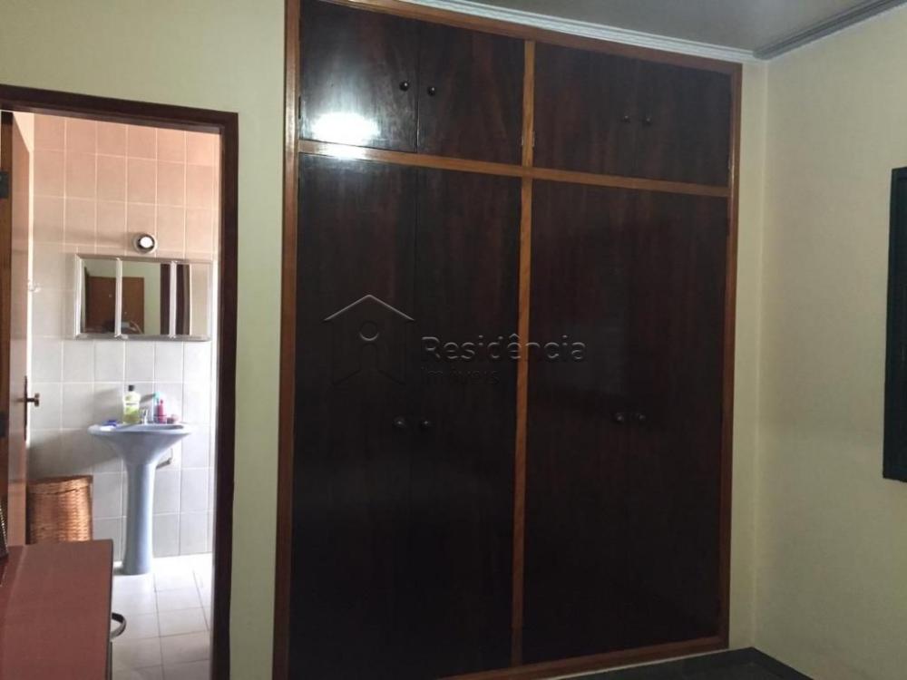 Casa à venda no Vila Lambari: 