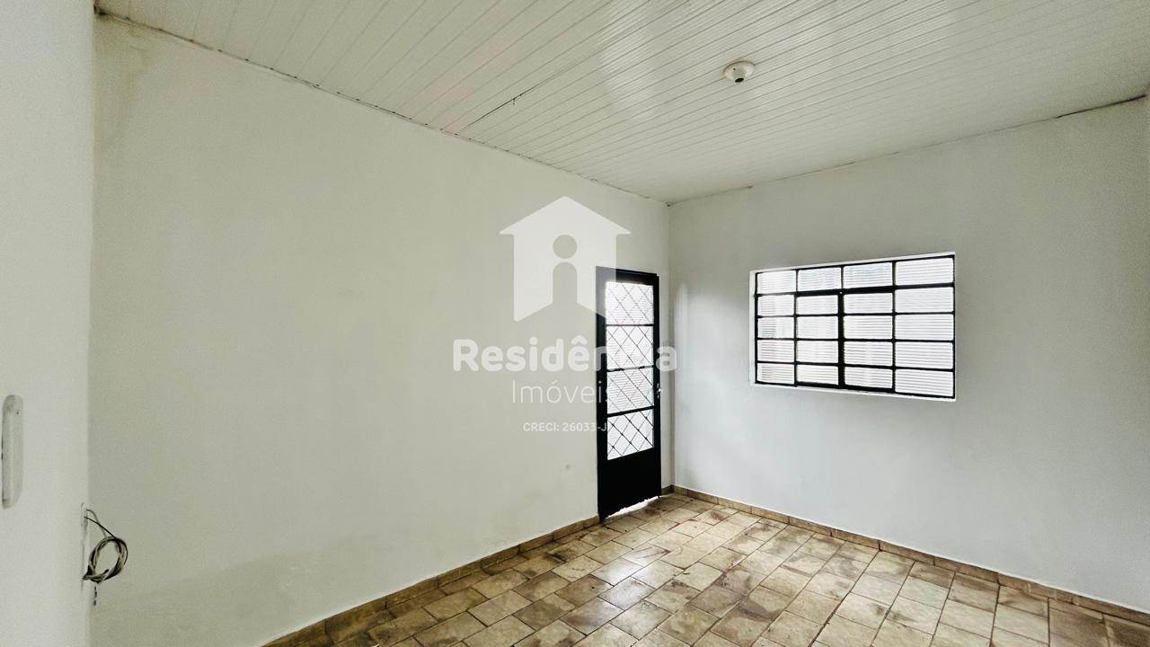 Casa para aluguel no Centro: 