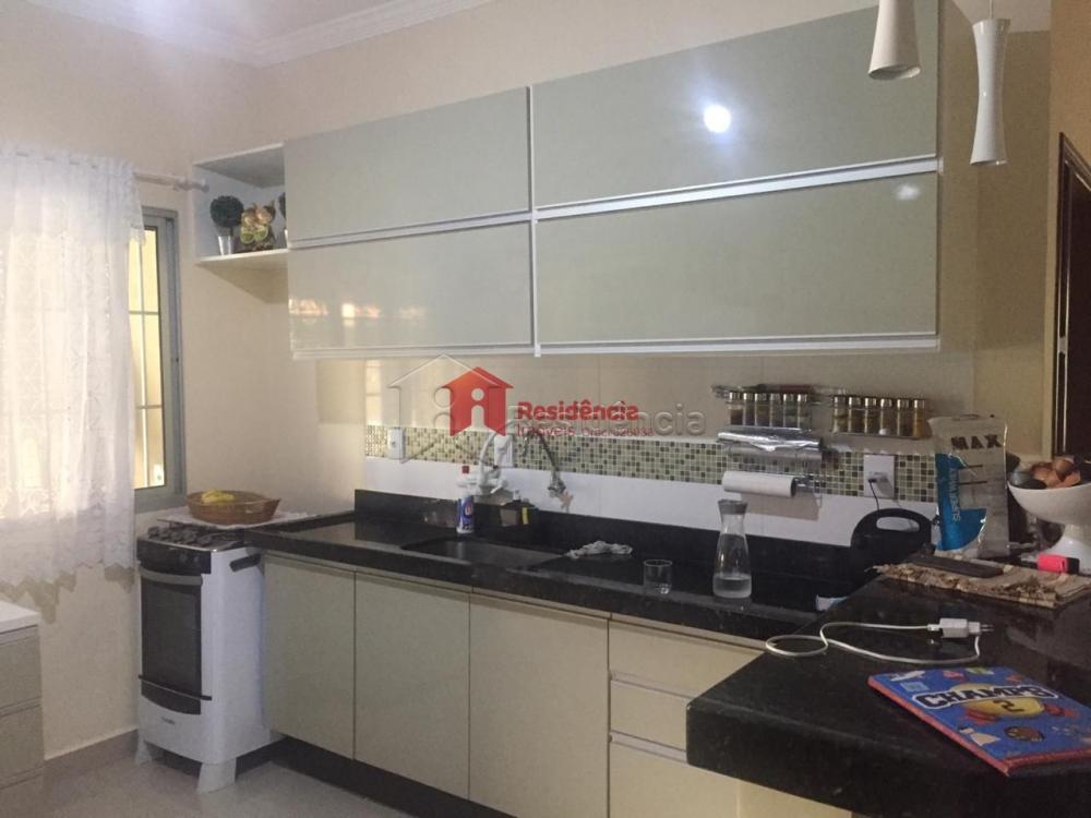 Casa à venda no Jardim São Domingos: 