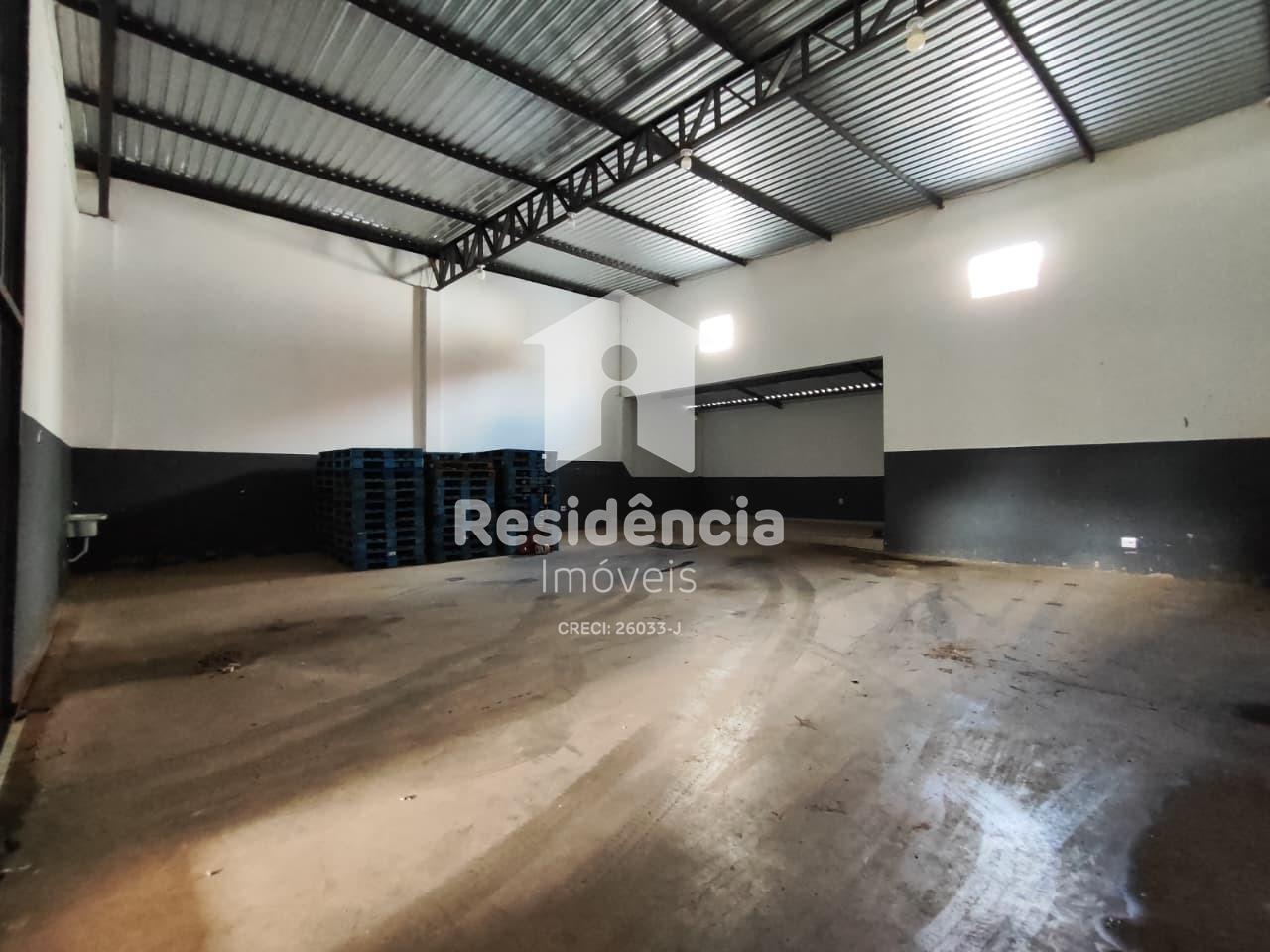 Comercial para aluguel no Jardim Lavínia: 