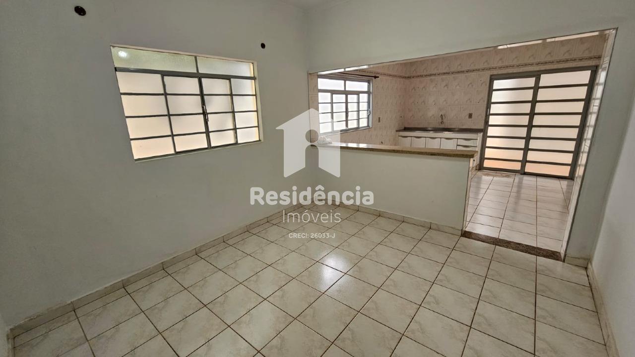 Casa para aluguel no Vila Lambari: 
