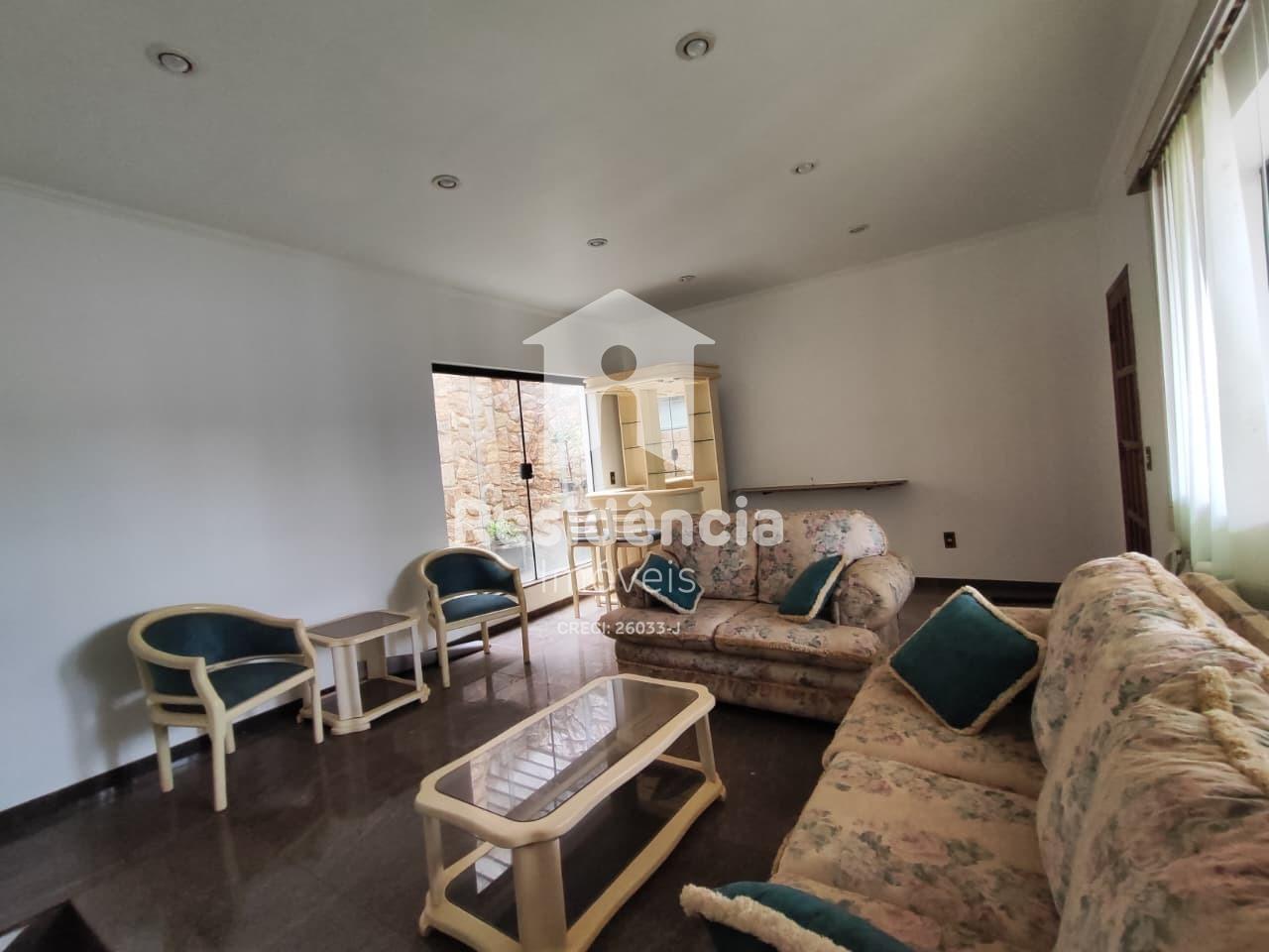 Casa para aluguel no Jardim Chico Piscina: 