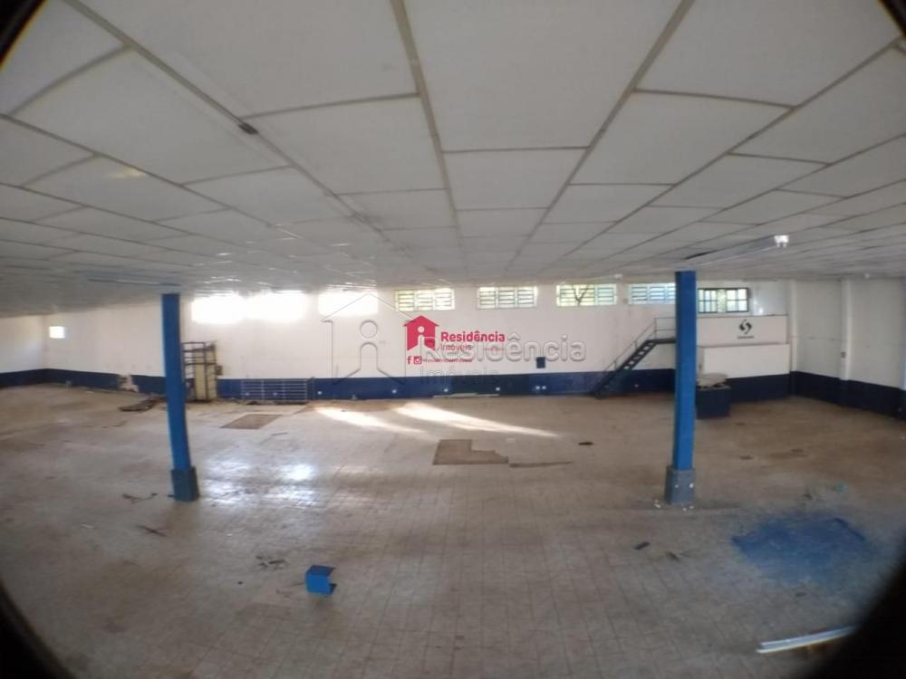 Comercial à venda no Vila Lambari: 