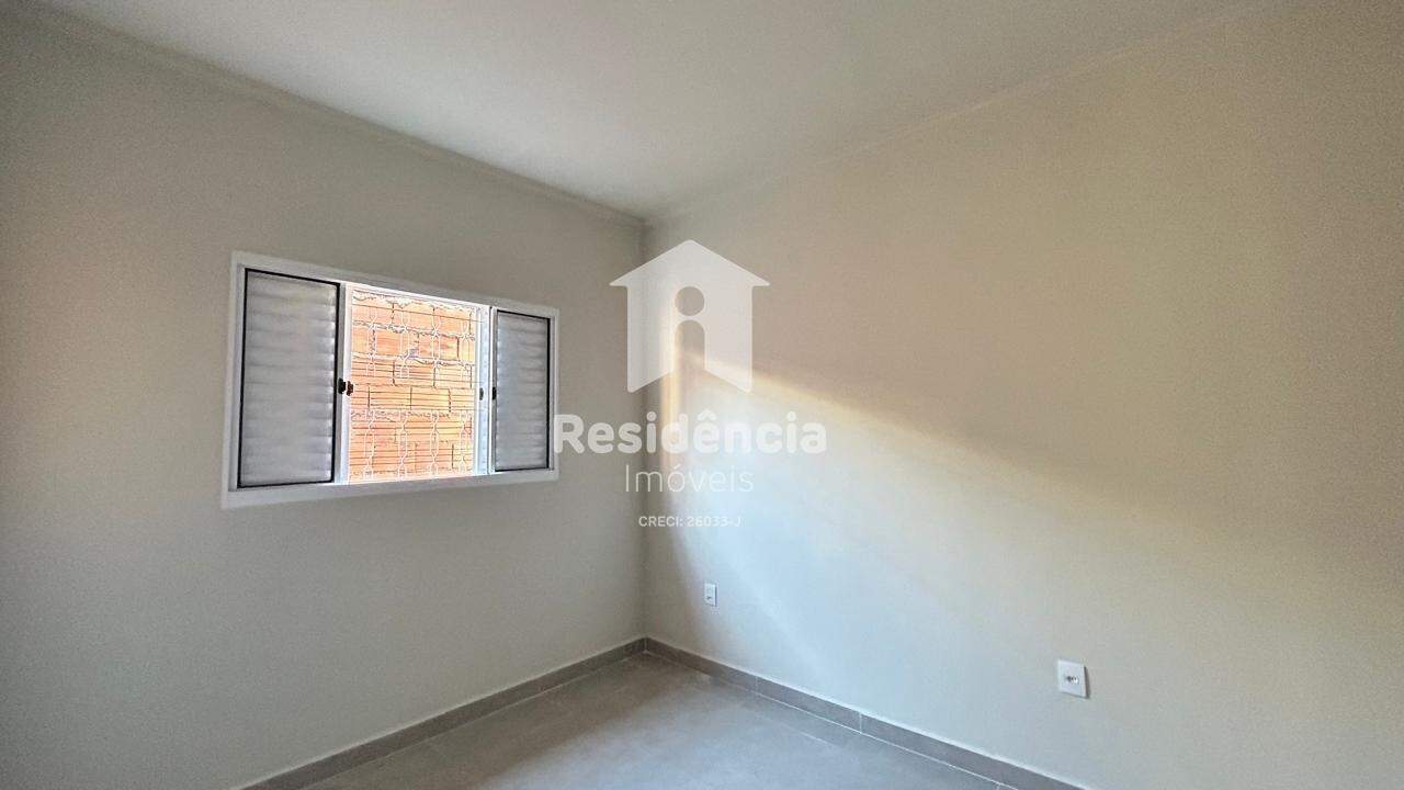 Casa à venda no Jardim José Justi: 