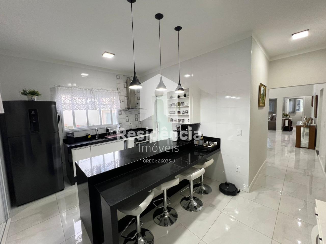 Casa à venda no Jardim da Paineira: 