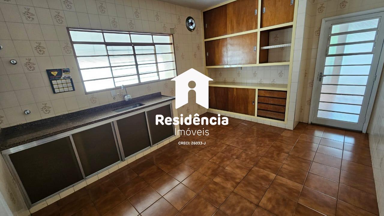 Casa para aluguel no Jardim Santa Cecília: 