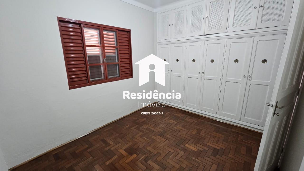 Casa para aluguel no Jardim Santa Cecília: 