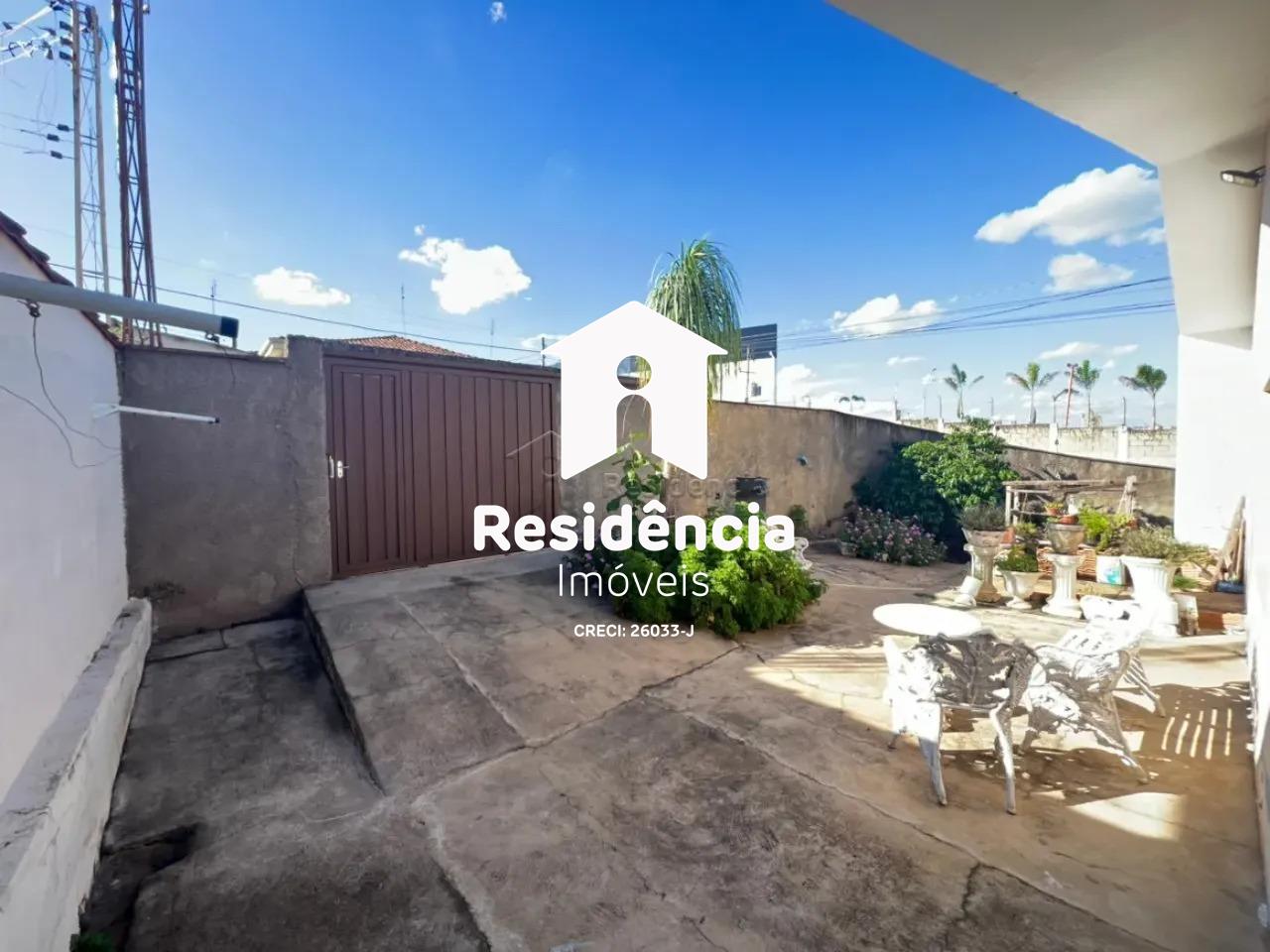 Casa à venda no Vila Quintino: 