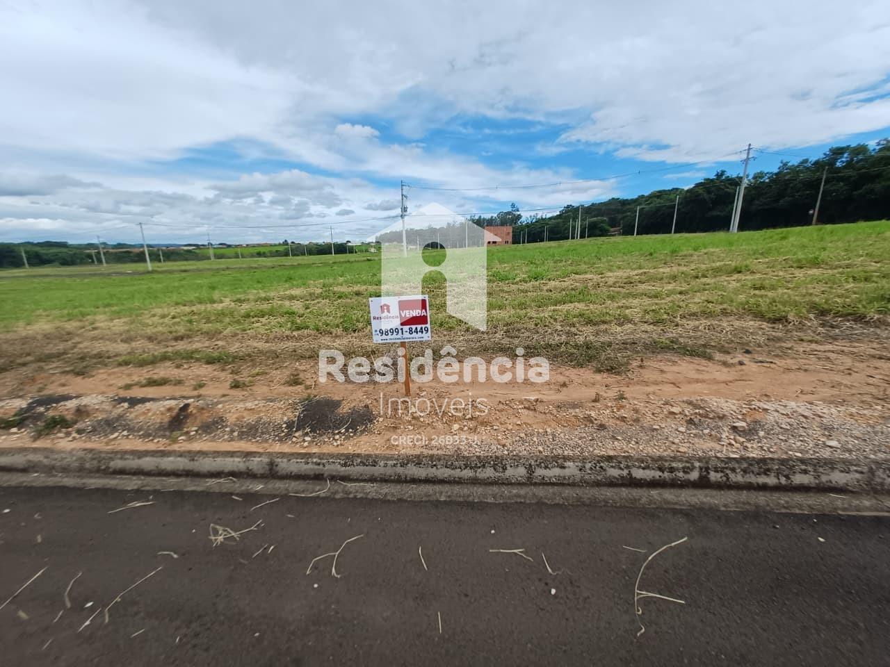 Terreno à venda no Jardim Imperial: 