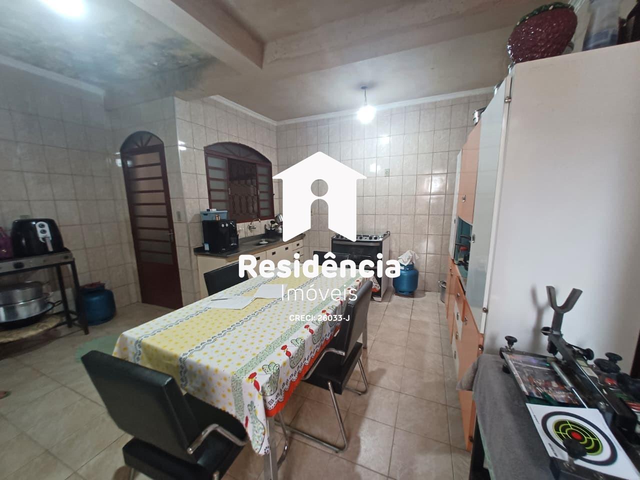 Casa à venda no Núcleo Habitacional Nenê Pereira Lima: 