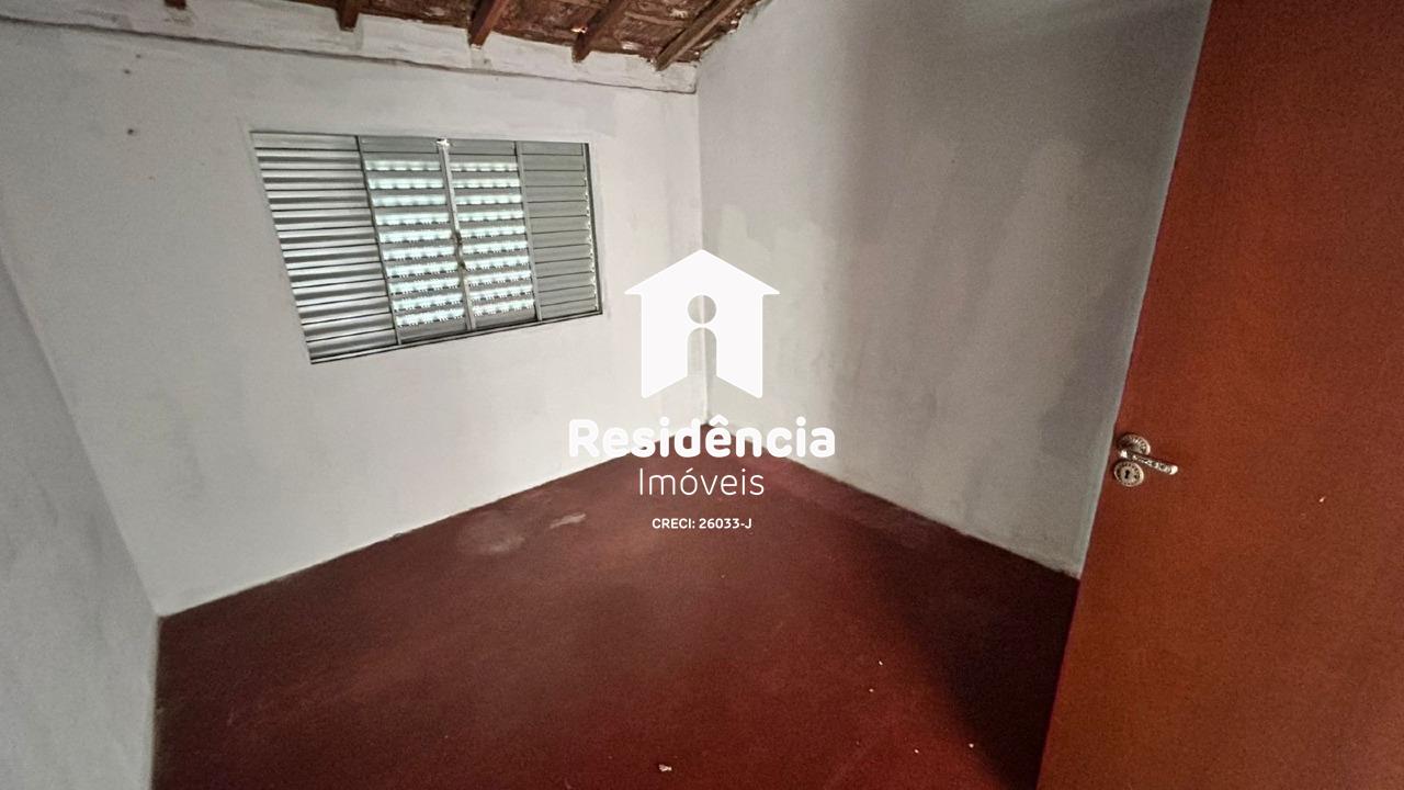 Casa para aluguel no Vila Santa Rosa: 