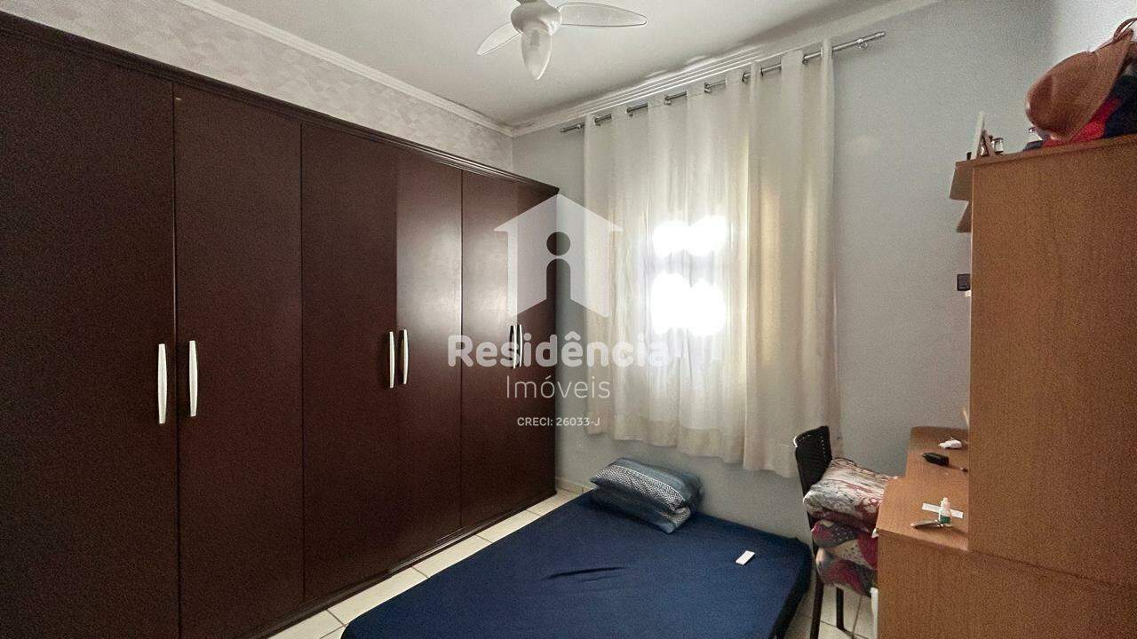 Casa à venda no Altos do Vale II: 