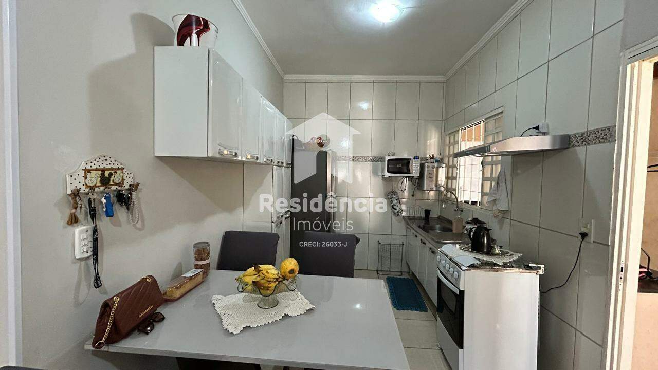 Casa à venda no Altos do Vale II: 
