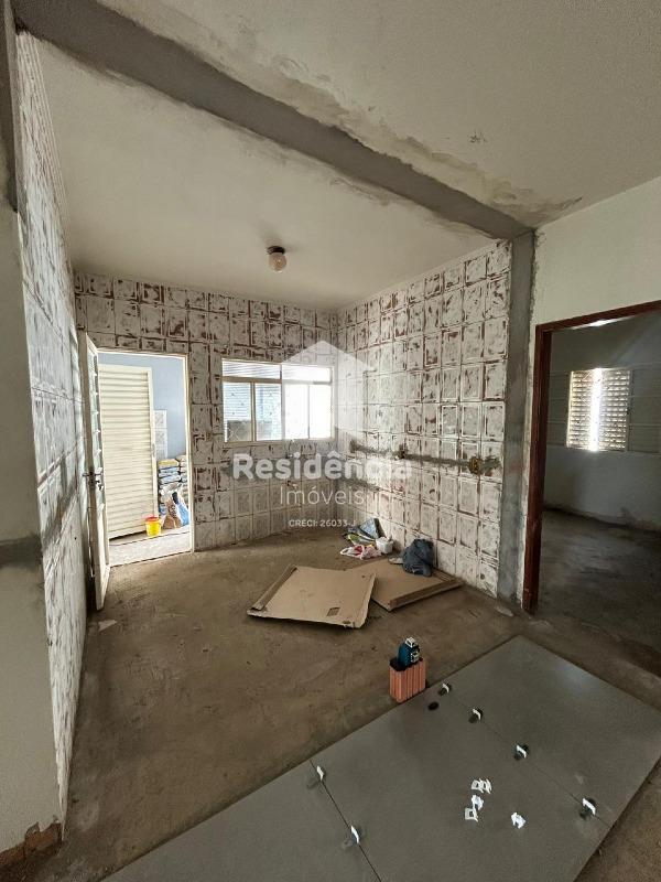 Casa para aluguel no Jardim Alvorada: 