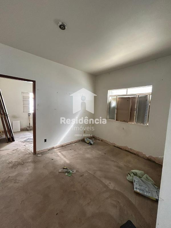 Casa para aluguel no Jardim Alvorada: 