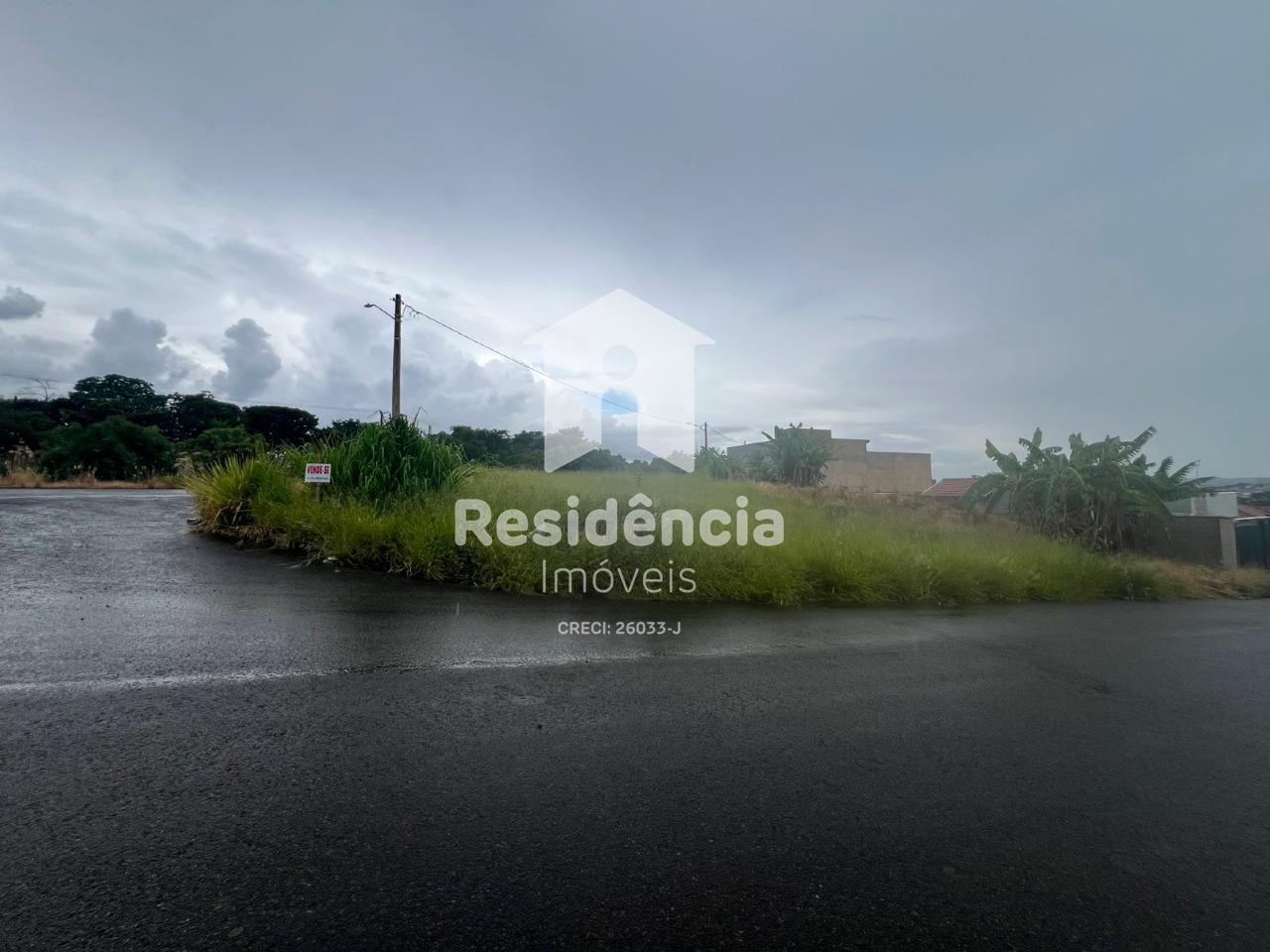 Terreno à venda no Residencial Carlito Quilici: 