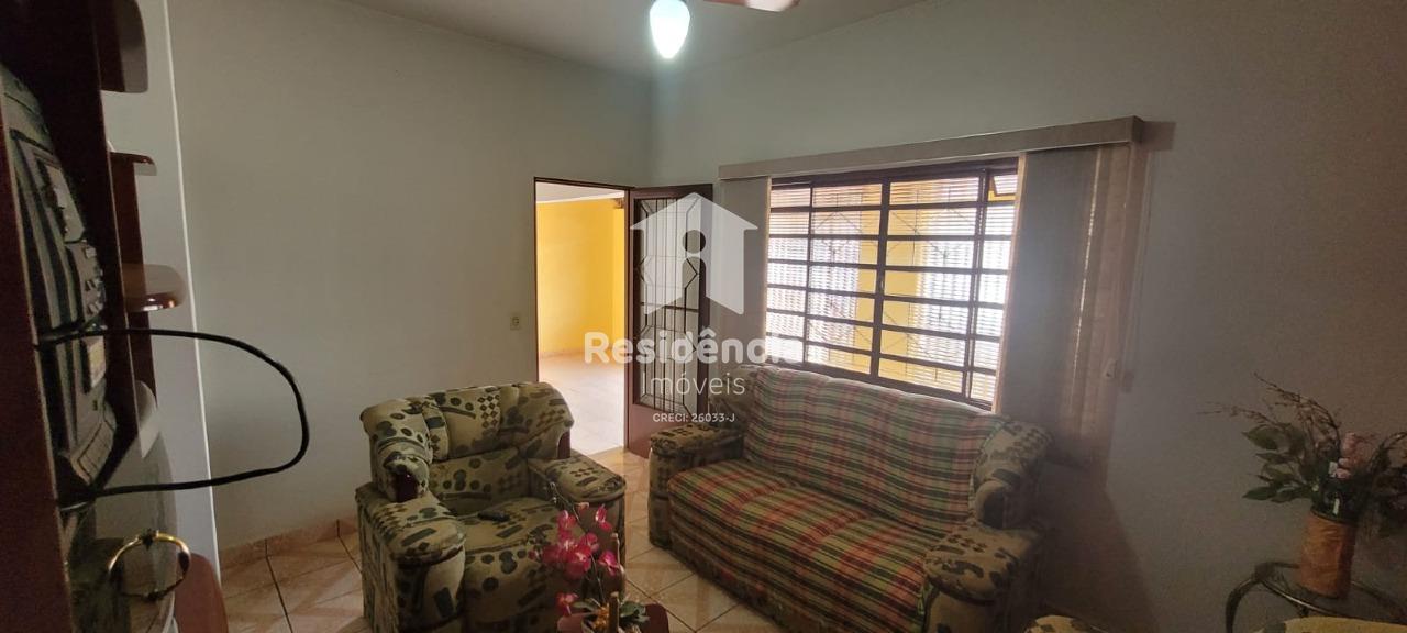 Casa à venda no Jardim Chico Piscina: 