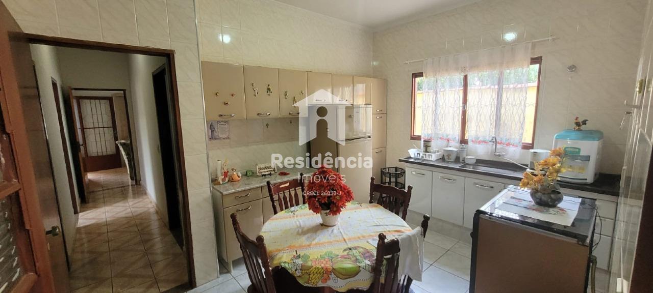 Casa à venda no Jardim Chico Piscina: 