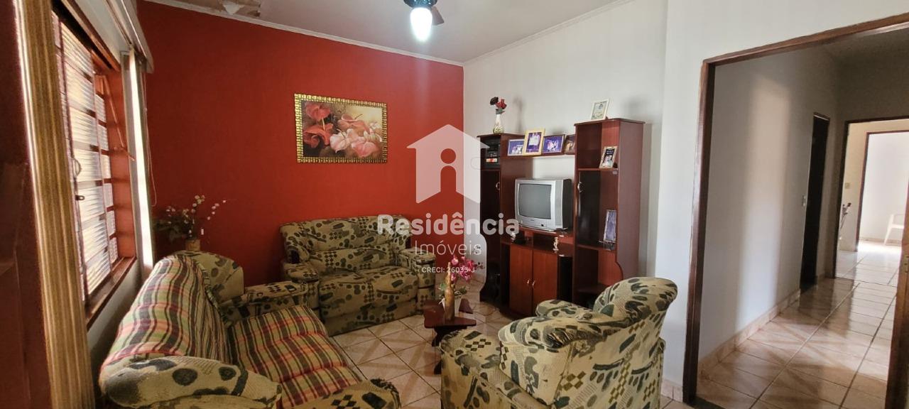 Casa à venda no Jardim Chico Piscina: 