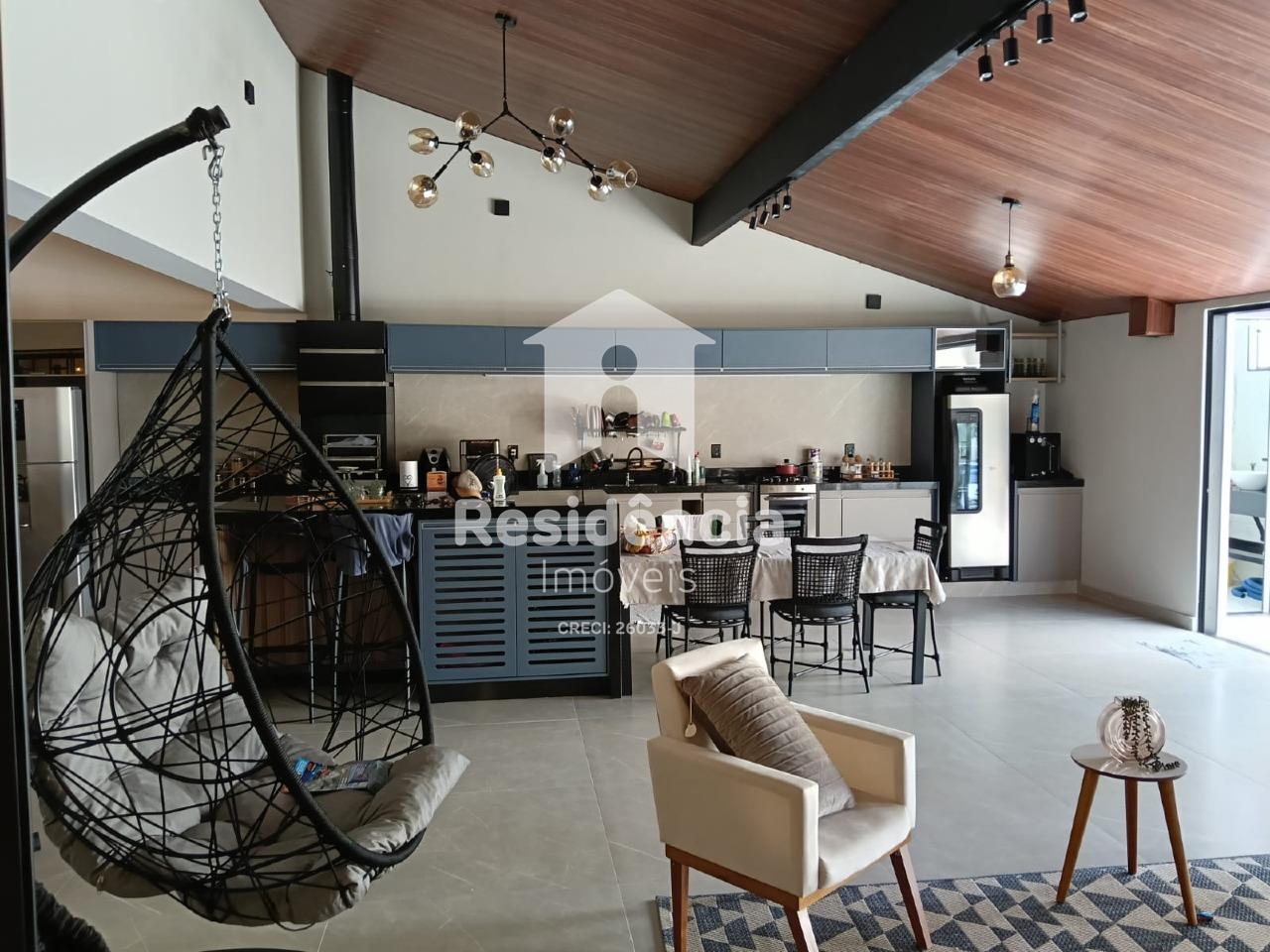 Chácara à venda no Chácara Palmeirinha: 