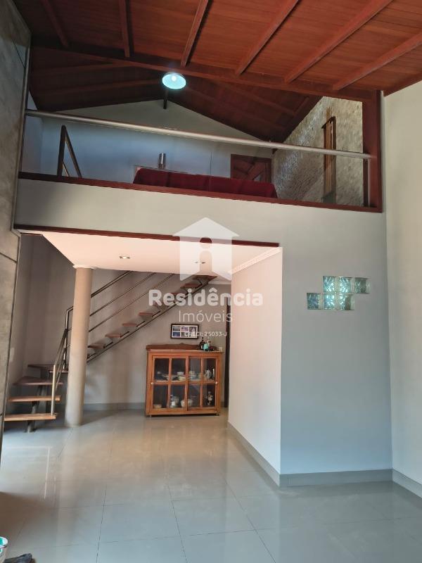 Casa à venda no Jardim América: 