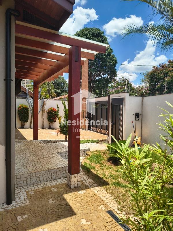 Casa à venda no Jardim América: 