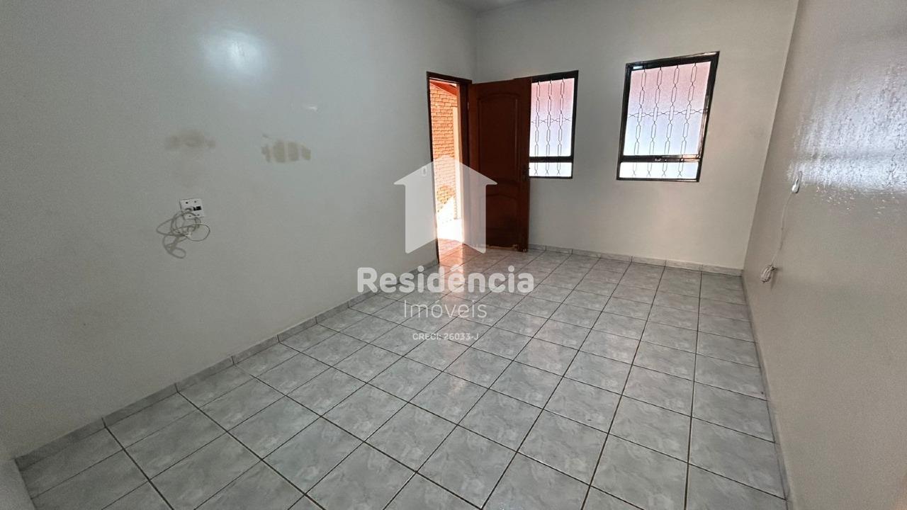 Casa para aluguel no Jardim Colina Verde: 