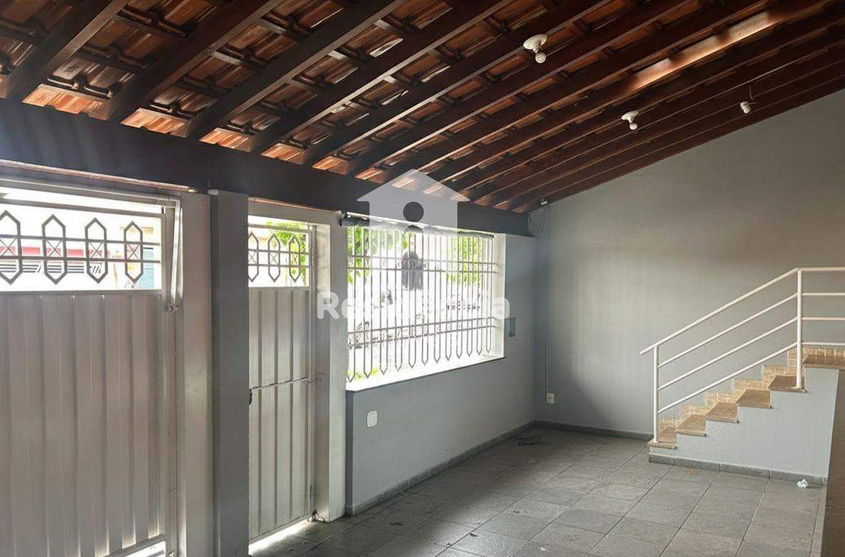 Casa à venda no Jardim Santa Maria: 