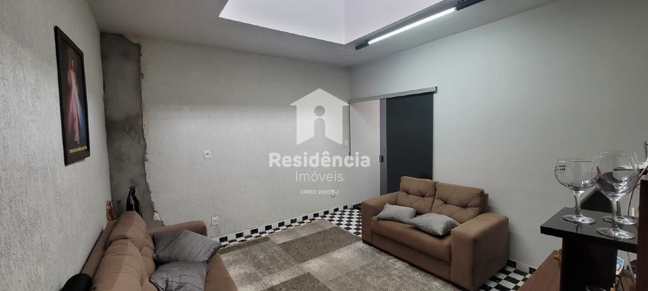 Casa à venda no Vila Lambari: 