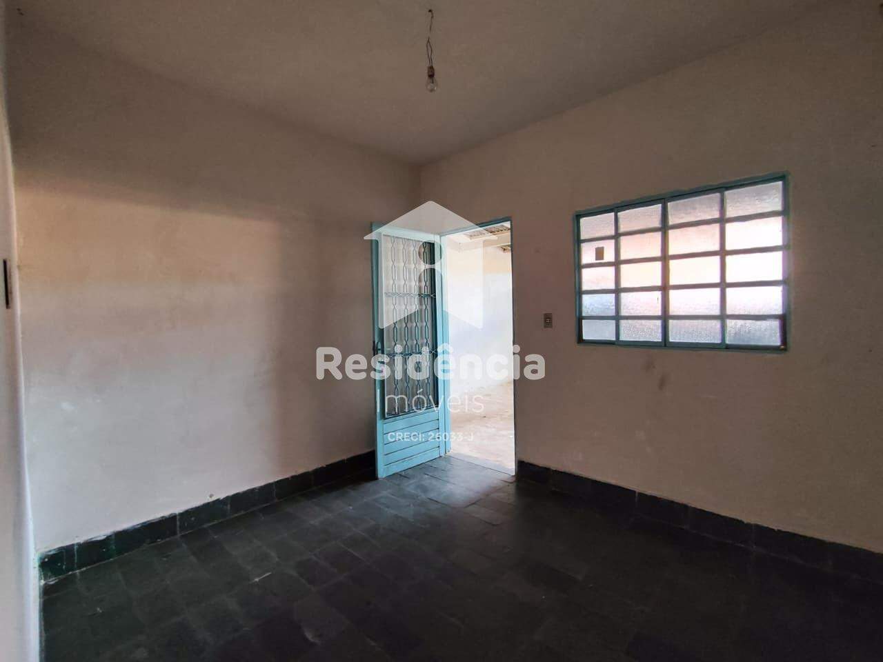 Casa para aluguel no Núcleo Habitacional Nenê Pereira Lima: 