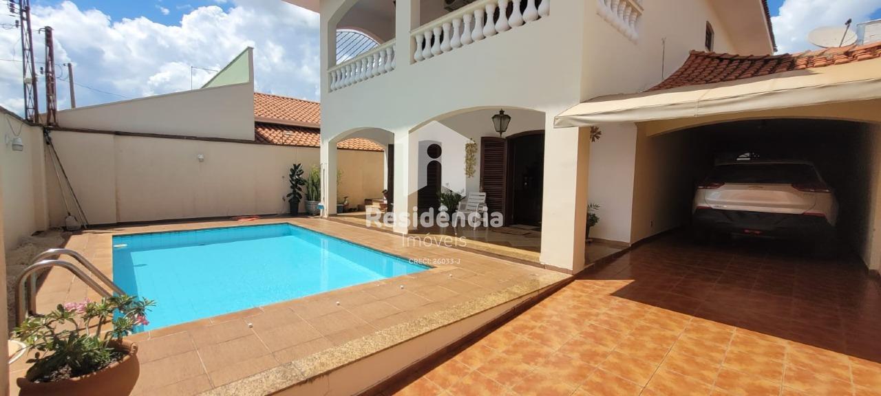 Casa à venda no Jardim São Domingos: 