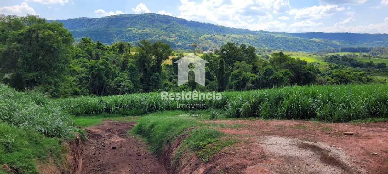 Sítio à venda no Área Rural: 