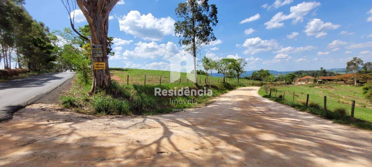 Sítio à venda no Área Rural: 